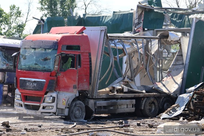 Новини Харкова: наслідки ракетного удару по Дергачах